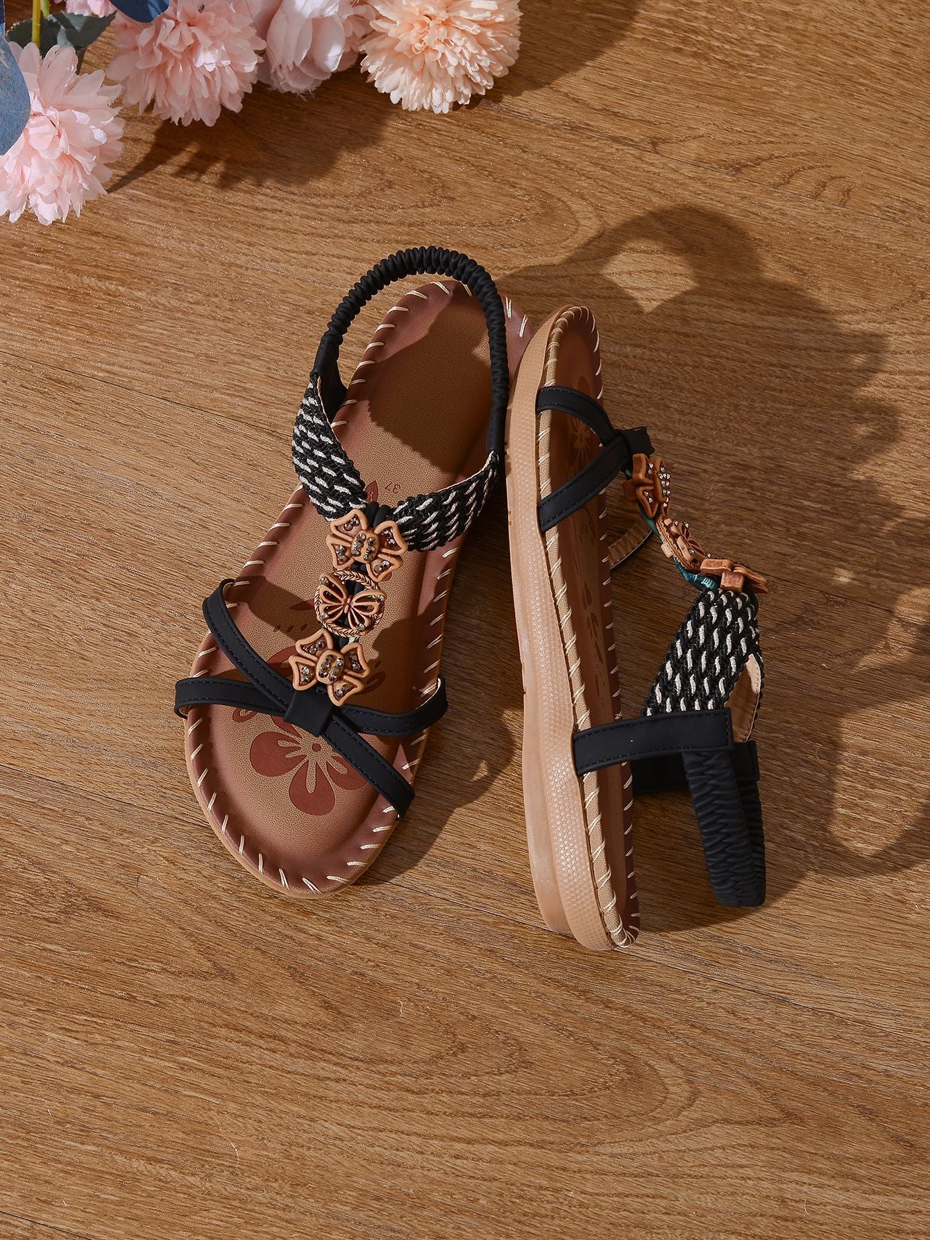 Summer Women's Fashionable Beach Beaded Sandals